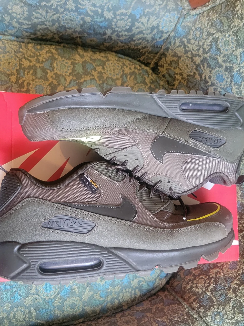 Nike Men’s Air Max 90 Surplus Sneakers in Sequoia/Khaki